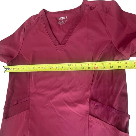 Hanes Comfort Scrub Top Bundle of 3 Womens Medium Pink Black Burgundy - Picture 6 of 7